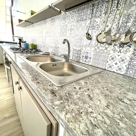 Casa * Terrasini